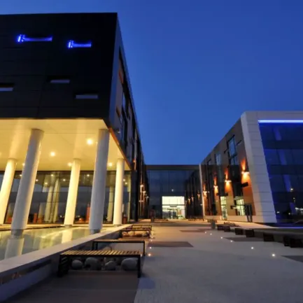 BCB Business Park - B1