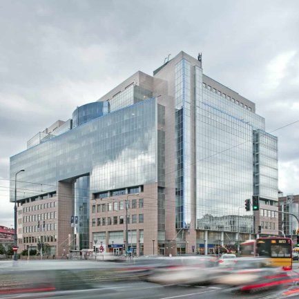 Puławska Financial Center